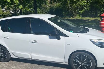 Renault Scenic 187.000 km 2.700 &euro; Velbert 42553