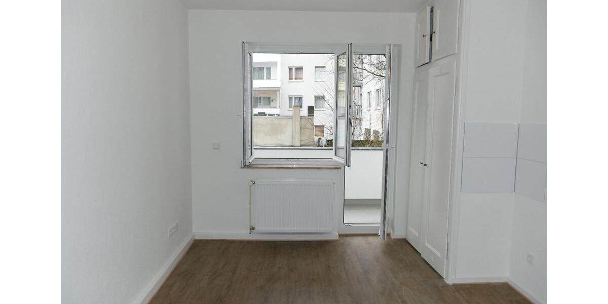 Etagenwohnung Düsseldorf Pempelfort - 2 Zimmer, 52 m&sup2;, 622&euro; | Angebot:27608815