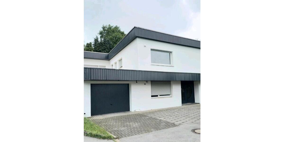 Einfamilienhaus Wuppertal Gemarkung Langerfeld - 6 Zimmer, 180 m&sup2;, 2.200&euro; | Angebot:24837657