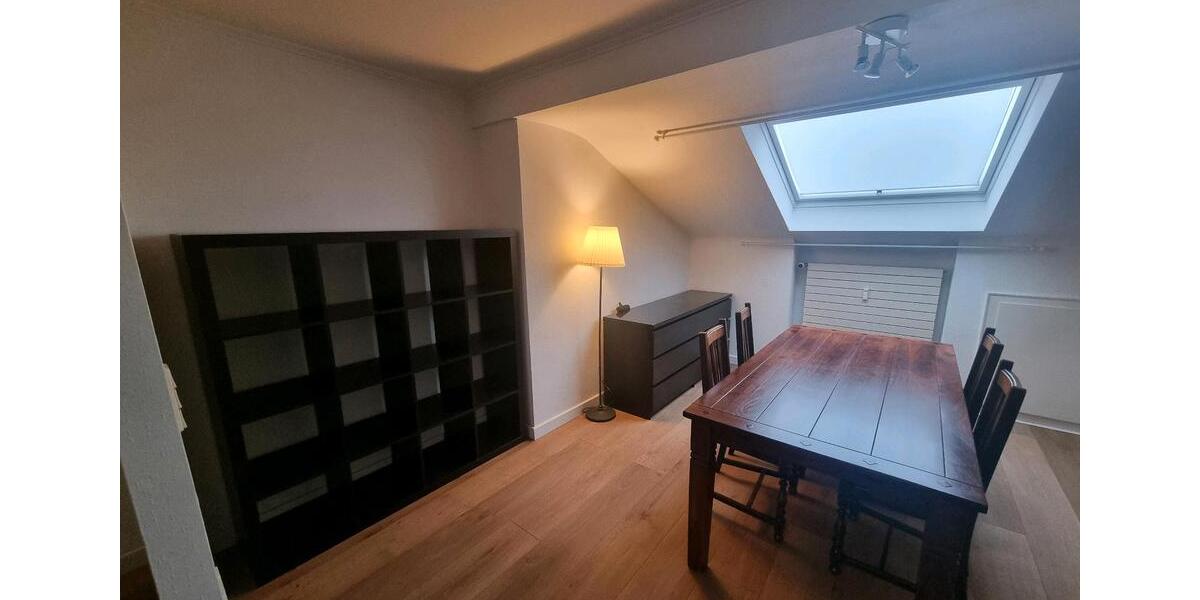 Dachgeschoßwohnung Düsseldorf Stadtbezirk 2 - 2 Zimmer, 66 m&sup2;, 1.686&euro; | Angebot:25892888