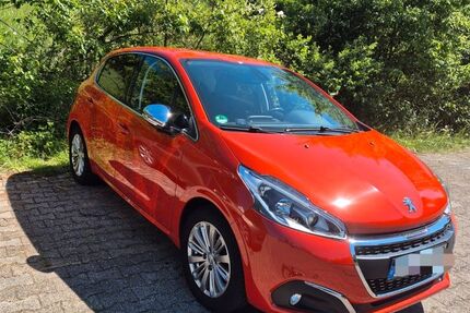 Peugeot 208 35.000 km 9.100 € Engelskirchen 51766
