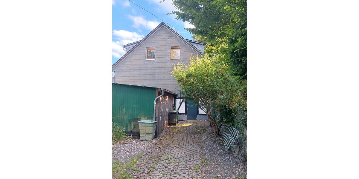 Einfamilienhaus Wipperfürth - 7 Zimmer, 180 m&sup2;, 2.050&euro; | Angebot:26449182