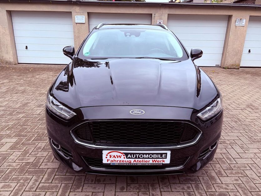 Ford Mondeo 186.000 km 12.999 € Essen 45356
