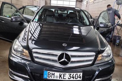 Mercedes-Benz C 250 113.000 km 10.500 &euro; koln 50679