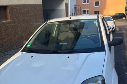 Ford Fiesta 141.000 km 1.300 &euro; Remscheid 42853