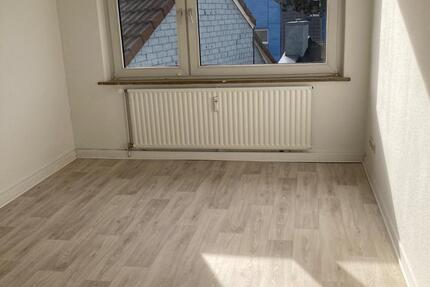 Wohnung Remscheid Reinshagen - 2 Zimmer, 50 m&sup2;, 350&euro; | Angebot:24866617