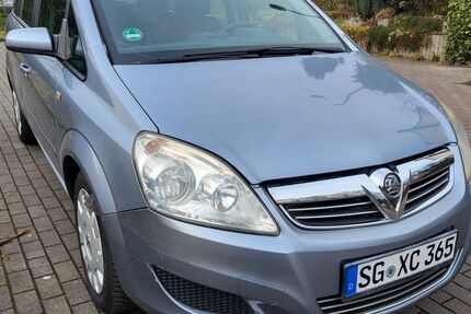 Opel Zafira 176.000 km 2.500 &euro; Solingen 42699