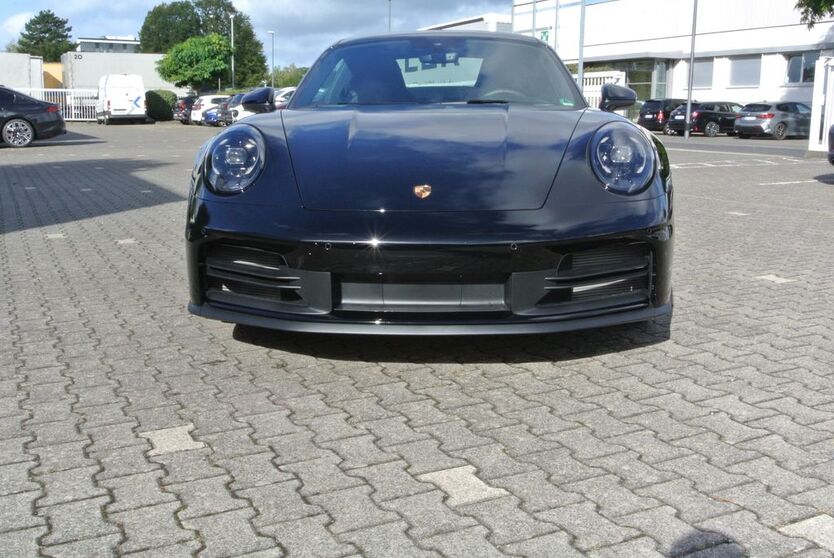 992