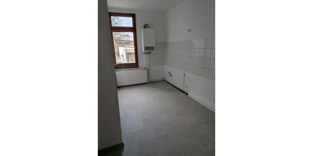 Etagenwohnung Schwelm - 4 Zimmer, 110 m&sup2;, 1.200&euro; | Angebot:25943765