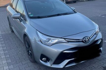 Toyota Avensis 135.000 km 12.000 € Köln 51149