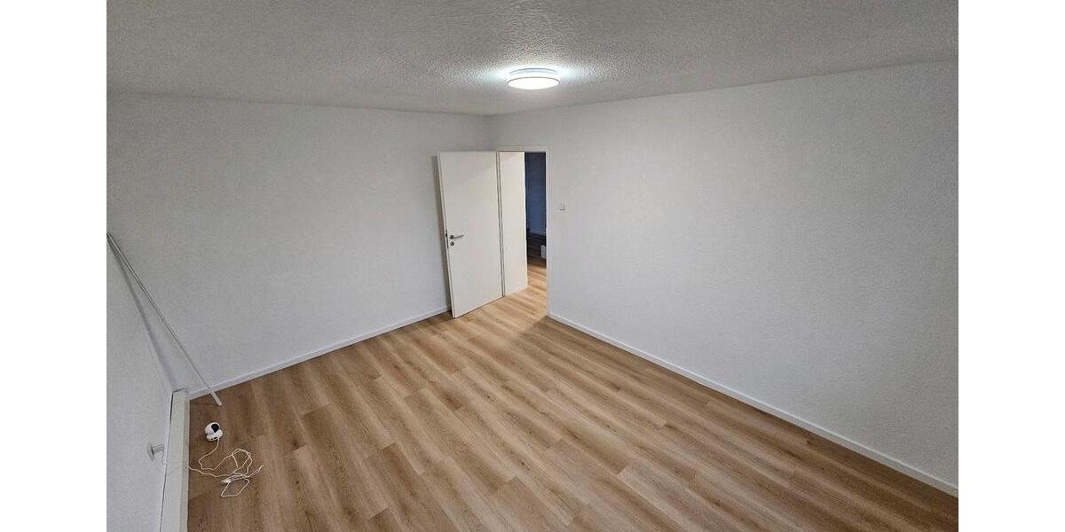 Etagenwohnung Solingen Höhscheid - 2 Zimmer, 51 m&sup2;, 830&euro; | Angebot:26656974