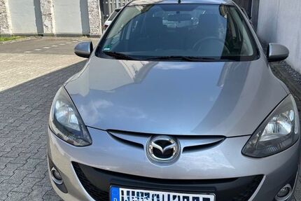 Mazda 2 79.500 km 5.100 &euro; Leverkusen 51379