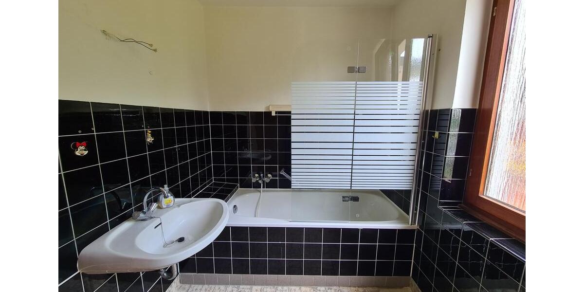 Erdgeschoßwohnung Bergisch Gladbach Alt-Frankenforst - 2 Zimmer, 56 m&sup2;, 781&euro; | Angebot:24795192