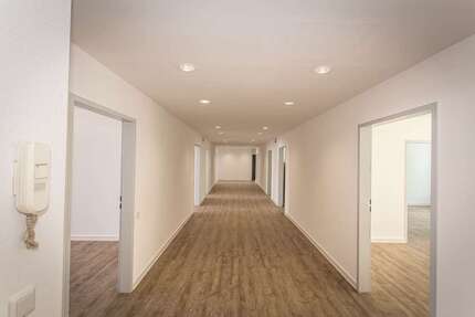 Gewerbeobjekt Düsseldorf Stadtmitte - 6.500&euro; | Angebot:26625786