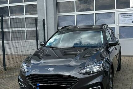 Ford Focus 90.211 km 14.950 &euro; Köln 51067
