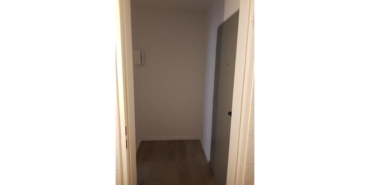Etagenwohnung Wuppertal Sedansberg - 1 Zimmer, 280&euro; | Angebot:23141498