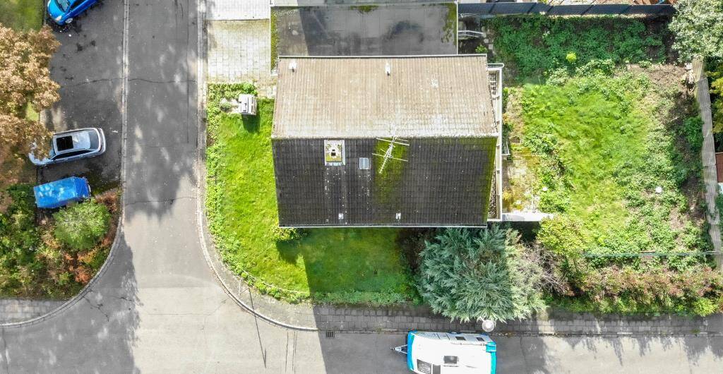 Einfamilienhaus Leverkusen Schlebusch - 8 Zimmer, 200 m&sup2;, 765.000&euro; | Angebot:25749221