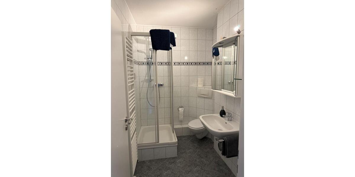 Etagenwohnung Neuss - 1 Zimmer, 33 m&sup2;, 99.000&euro; | Angebot:24749056