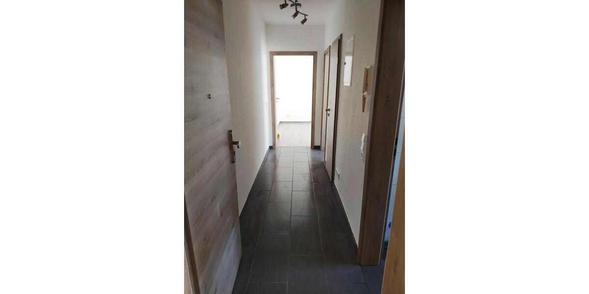 Erdgeschoßwohnung Wuppertal Elberfeld - 1 Zimmer, 30 m&sup2;, 330&euro; | Angebot:24703849