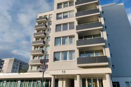 3-Zi.-Wohnung + Neue Fenster + Neue Fassade in Niederkassel!