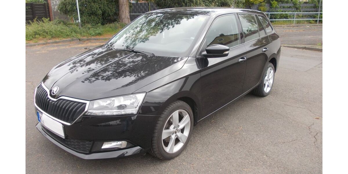 Skoda Fabia 115.000 km 9.750 &euro; Köln 51147