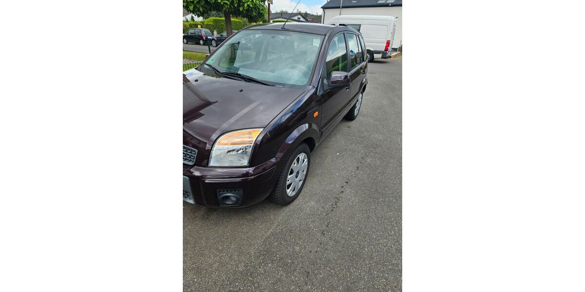 Ford Fusion 110.000 km 2.999 &euro; düsseldorf 40231