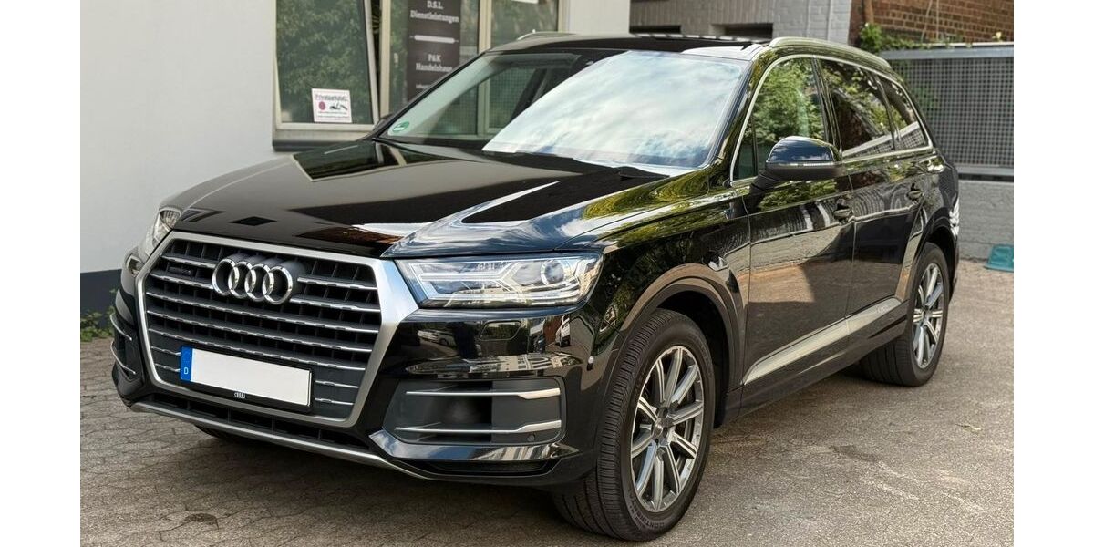 Audi Q7 199.035 km 27.800 &euro; Düsseldorf 40627