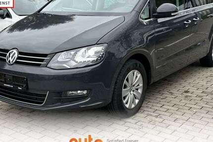 VW Sharan 153.335 km 25.429 € Hilden 40721