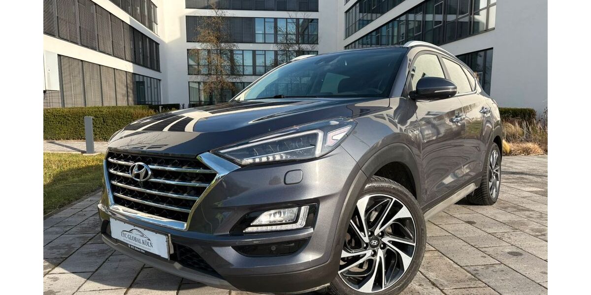 Hyundai TUCSON 65.000 km 18.999 &euro; Köln (Ostheim) 51107