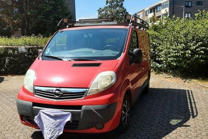 Opel Vivaro 151.000 km 7.490 &euro; Hilden 40724