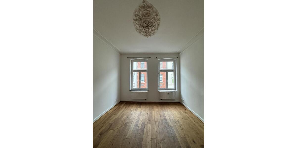 Etagenwohnung Köln Kalk - 4 Zimmer, 112 m&sup2;, 1.705&euro; | Angebot:26021645