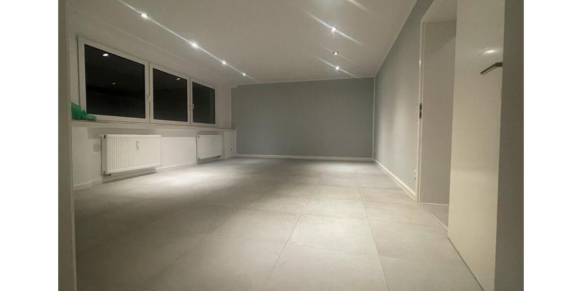 2-ZIMMER SOUTERRAIN WHG 72qm SANIERT TOP LAGE 2 zimmer