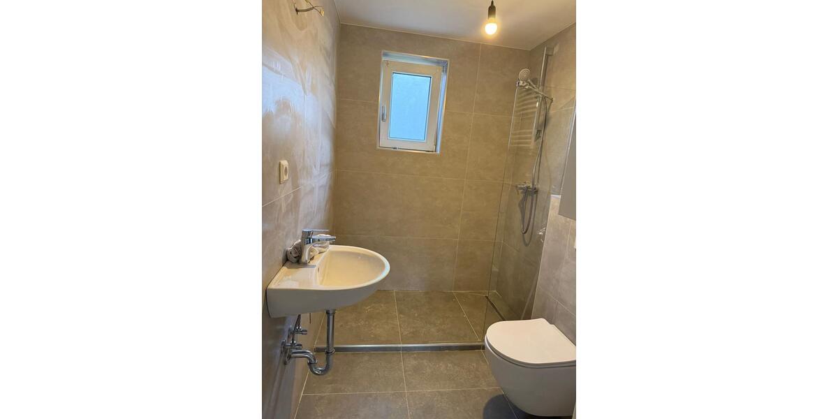 Etagenwohnung Neuss Augustinusviertel - 3 Zimmer, 60 m&sup2;, 1.150&euro; | Angebot:24742480