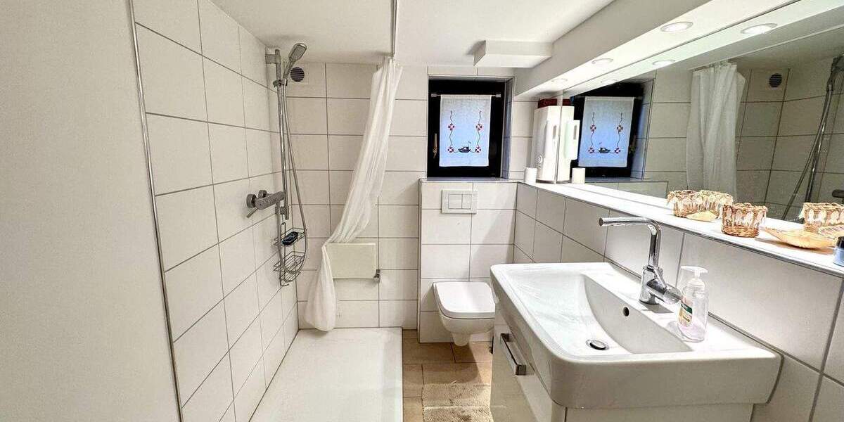 Mehrfamilienhaus, Wohnhaus Leverkusen Steinbüchel - 5 Zimmer, 159 m&sup2;, 495.000&euro; | Angebot:25844868