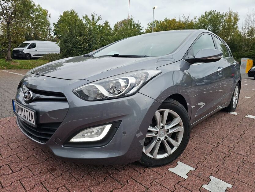 Hyundai i30 140.700 km 10.900 € Wuppertal 42389