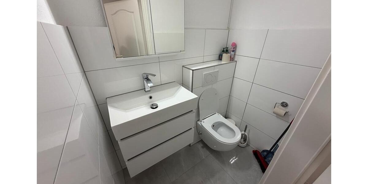 Erdgeschoßwohnung Ratingen Tiefenbroich - 3 Zimmer, 87 m&sup2;, 260.000&euro; | Angebot:27505494