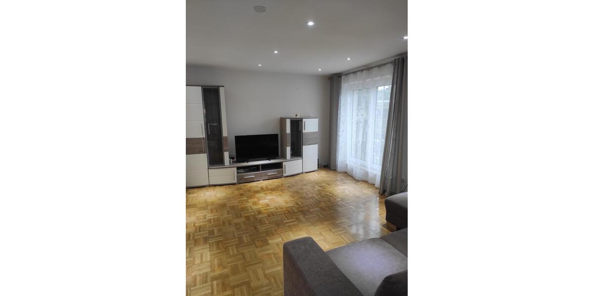 Etagenwohnung Hilden Forstbach - 2 Zimmer, 55 m&sup2;, 1.000&euro; | Angebot:25145474