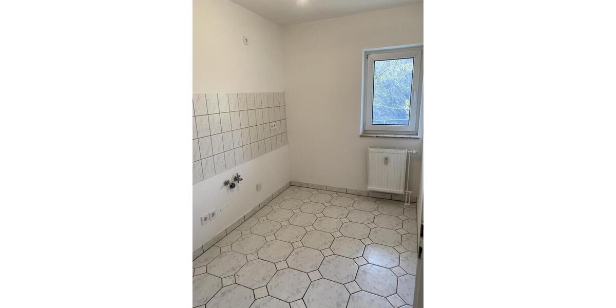 Etagenwohnung Velbert Velbert-Mitte - 2 Zimmer, 69 m&sup2;, 559&euro; | Angebot:26375764