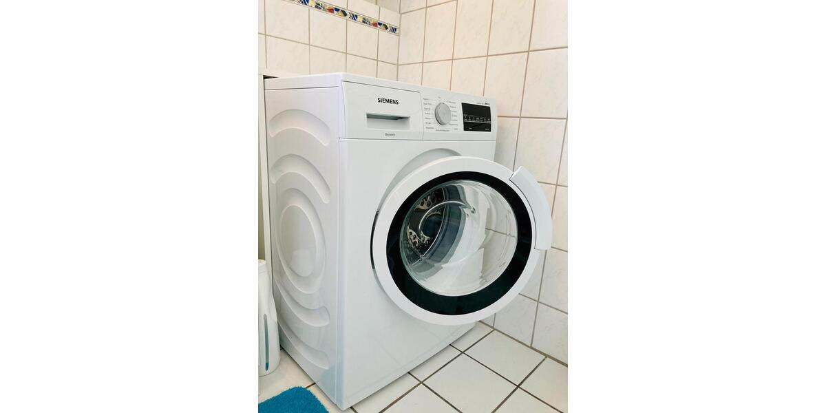 Dachgeschoßwohnung Köln Mülheim - 1 Zimmer, 44 m&sup2;, 660&euro; | Angebot:27625489