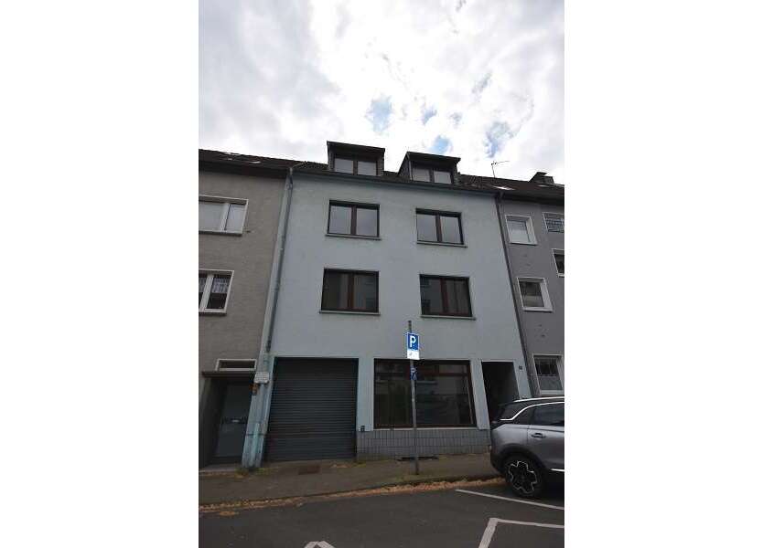 Haus zum Kaufen in Essen 525.000 € 195 m²