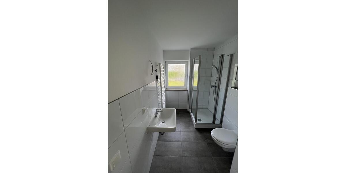 Erdgeschoßwohnung Bergisch Gladbach Alt-Frankenforst - 2 Zimmer, 52 m&sup2;, 689&euro; | Angebot:25784520