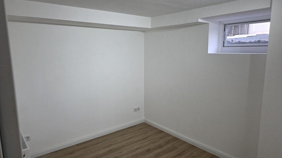 Etagenwohnung Düsseldorf Stadtbezirk 5 - 4 Zimmer, 85 m&sup2;, 1.000&euro; | Angebot:24876530