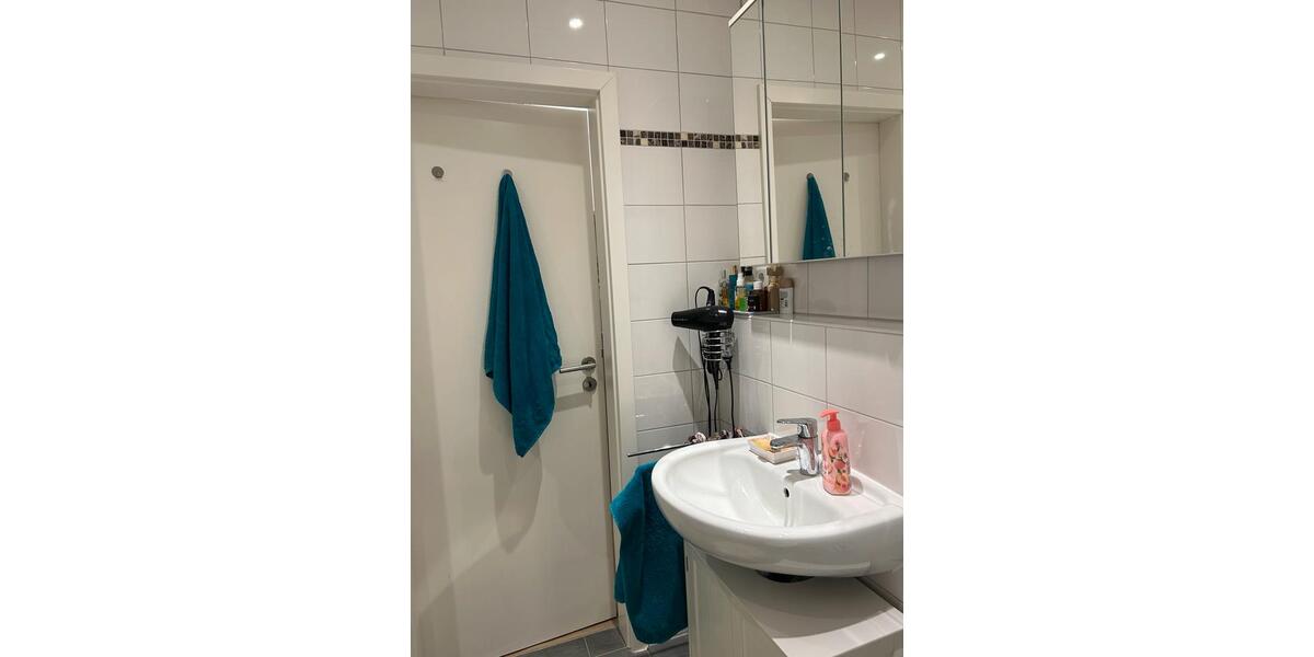 Dachgeschoßwohnung Düsseldorf Flingern Süd - 2 Zimmer, 50 m&sup2;, 720&euro; | Angebot:24444831