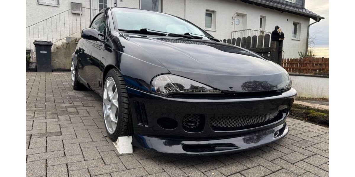Opel Tigra 145.436 km 2.000 &euro; Overath 51491
