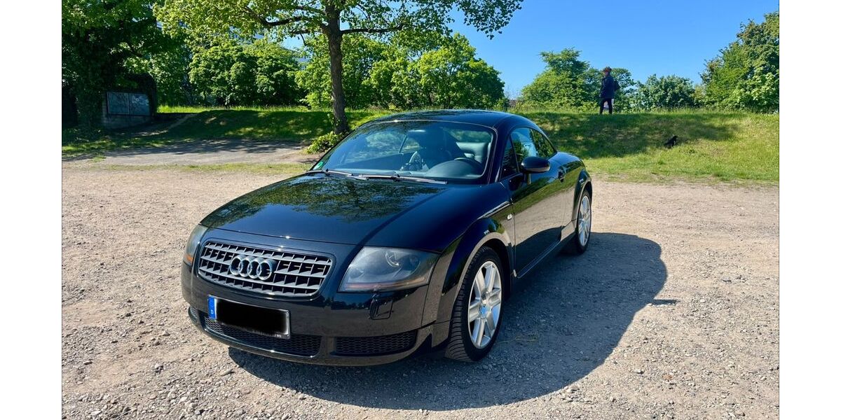 Audi TT 136.155 km 7.190 &euro; Köln 50735