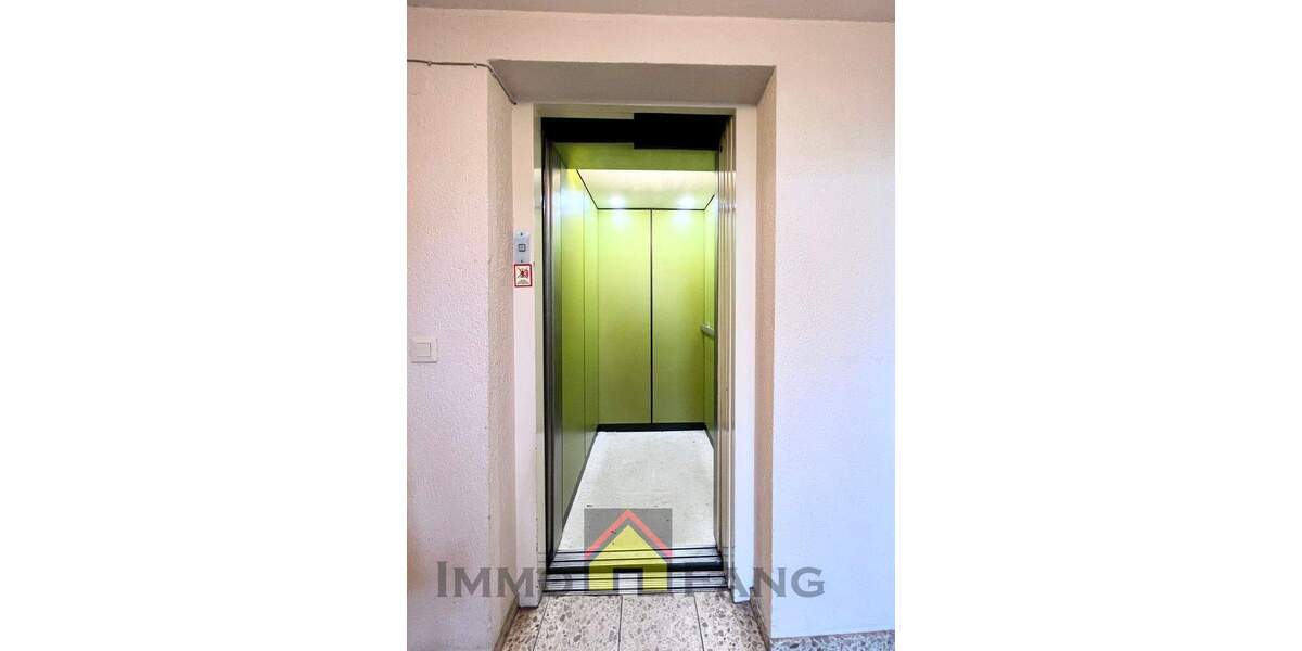 Etagenwohnung Düsseldorf Golzheim - 5 Zimmer, 105 m&sup2;, 550.000&euro; | Angebot:24810215