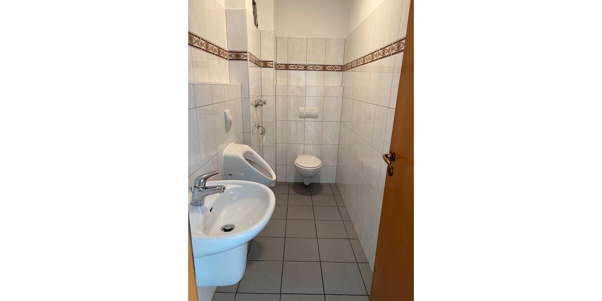 Maisonettenwohnung Pulheim - 3 Zimmer, 159 m&sup2;, 1.600&euro; | Angebot:27591086