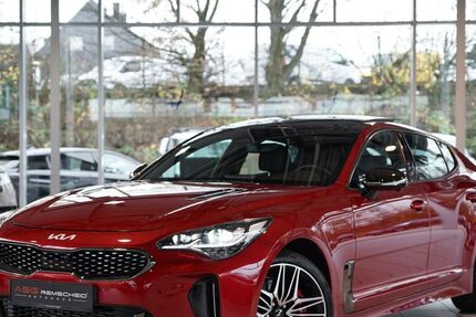 Kia Stinger 19.200 km 43.900 € Remscheid/NRW 42855
