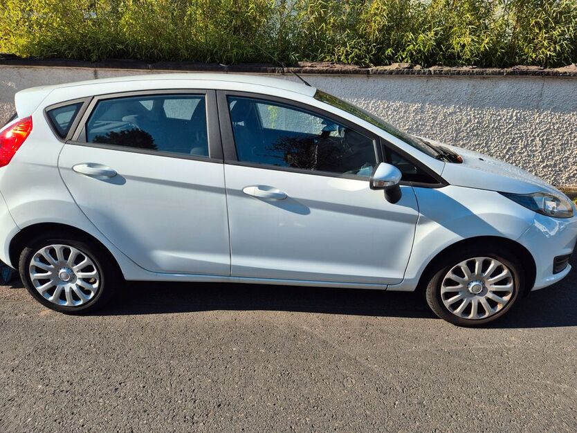 Ford Fiesta 164.088 km 4.500 € Bergisch Gladbach 51467