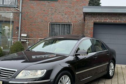 VW Phaeton 222.000 km 8.800 € Solingen 42651